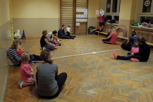 Hravé cvičení pro děti a rodiče - 7.11.2013